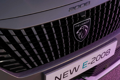 Yeni PEUGEOT 2008 yollarda
