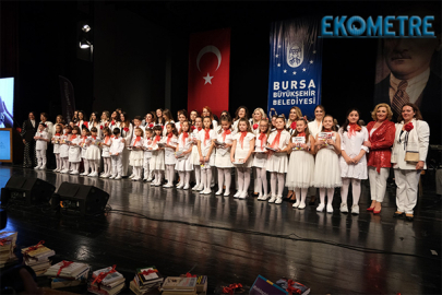Bursa da 100 Cumhuriyet Kadınından 100. Yıla Özel Konser