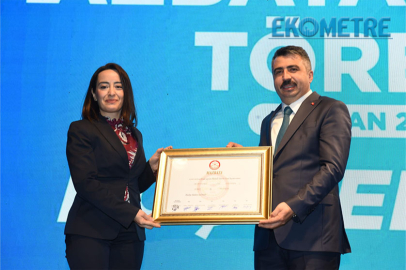 Yıldırım Belediye Başkanı Oktay Yılmaz mazbatasını aldı