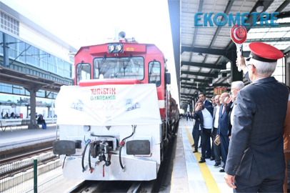 Turistik Diyarbakır Ekspresi ilk seferine uğurlandı