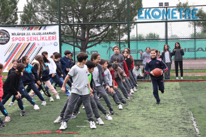 Öğrenciler geleneksel oyunlarda buluştu