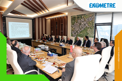 Başkan Şadi Özdemir sanayicilerle ortak akıl toplantısında