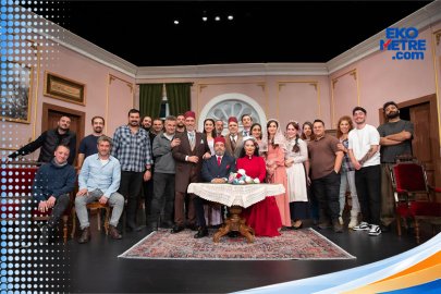 Bursa Şehir Tiyatrosu'ndan 20. yılında çifte prömiyer gururu