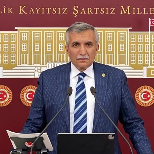 AK Parti Milletvekili Yavuz Subaşı Beşiktaş Kongre üyeliğinden istifa etti