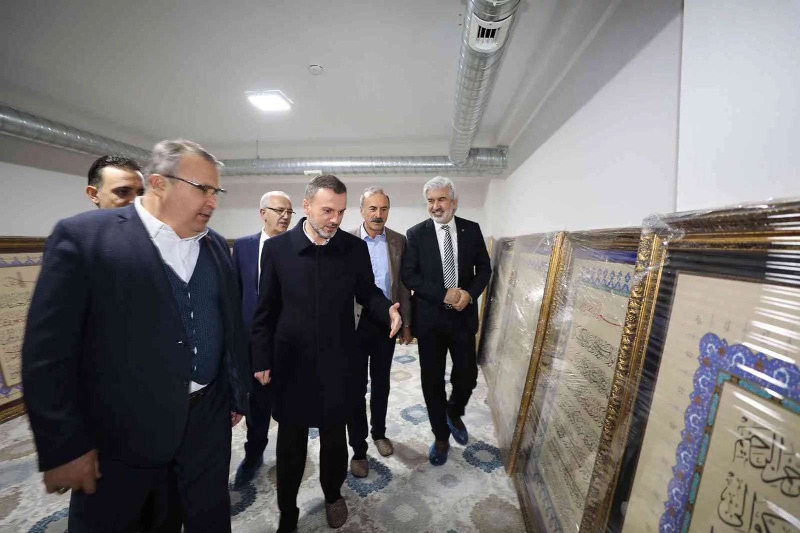 AK Partili Kandemir Osmanlı Müzesine hayran kaldı