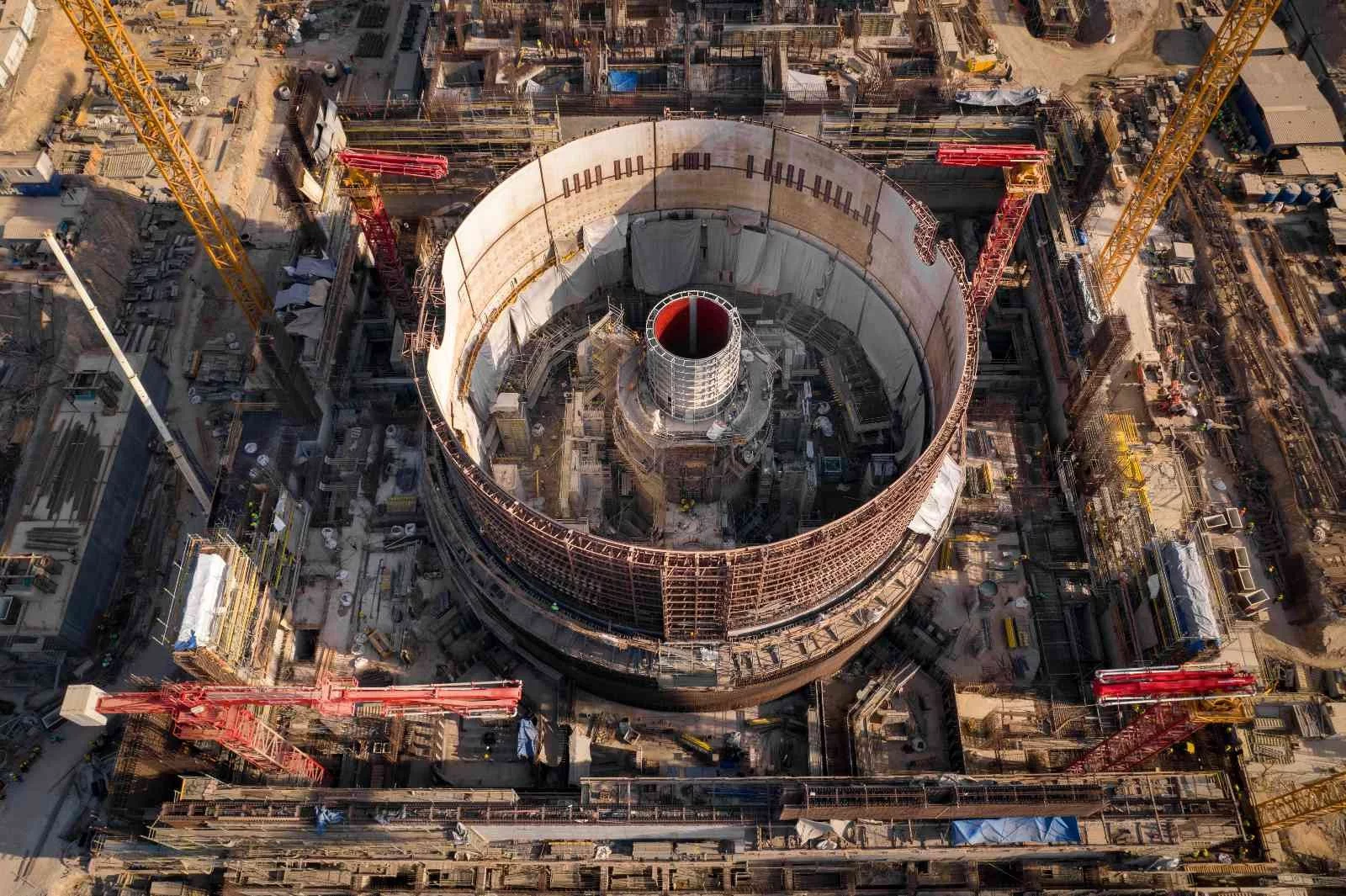 Akkuyu NGSnin 2. Ünitesinde reaktör şaftının kaplaması tamamlandı