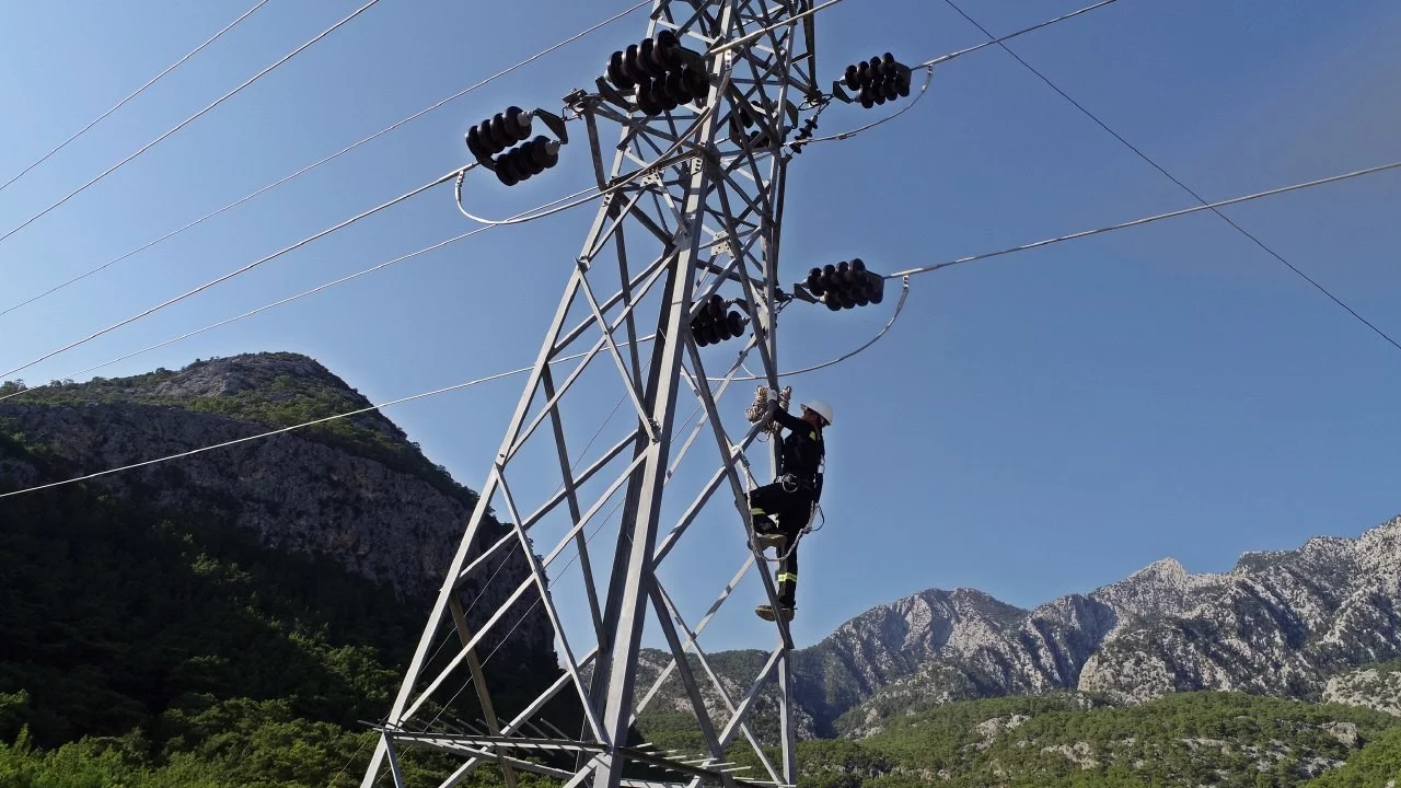 Antalya, Burdur ve Ispartada 2021 yılında elektrik tüketimi yüzde 13 arttı
