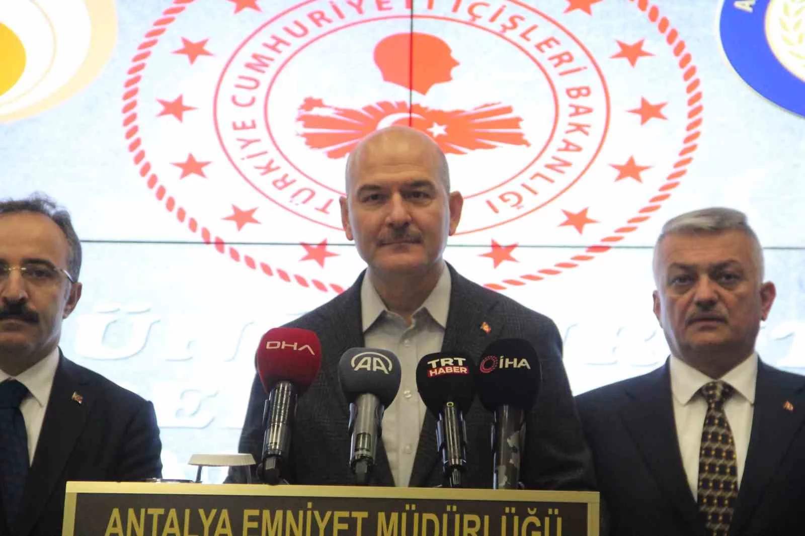 Antalya, Isparta,Erzincan ve Orduda Kökünü Kurutma Operasyonu: 241  gözaltı