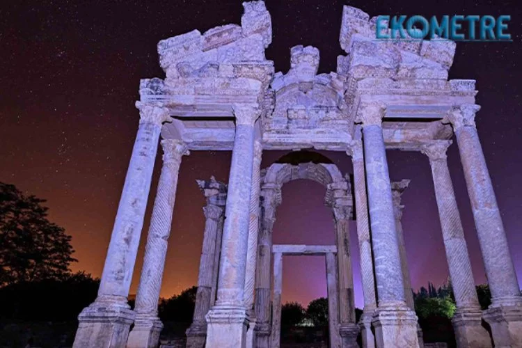 Aydın daki antik kentlerin gece görüntüleri mest ediyor