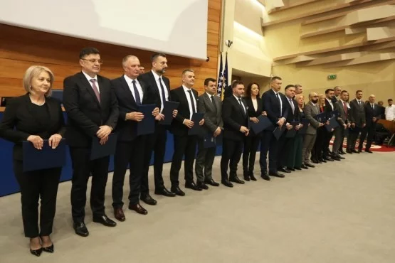 Bosna Hersekte seçimden 115 gün sonra hükümet kuruldu