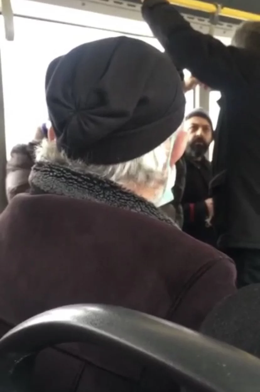 Bursada Halk Otobüsünde Maske Tartışması
