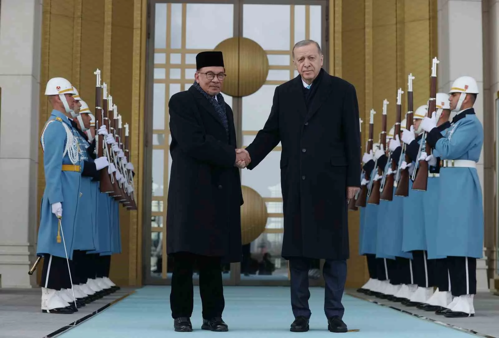 Cumhurbaşkanı Erdoğan, Malezya Başbakanı Enver İbrahimi kabul etti