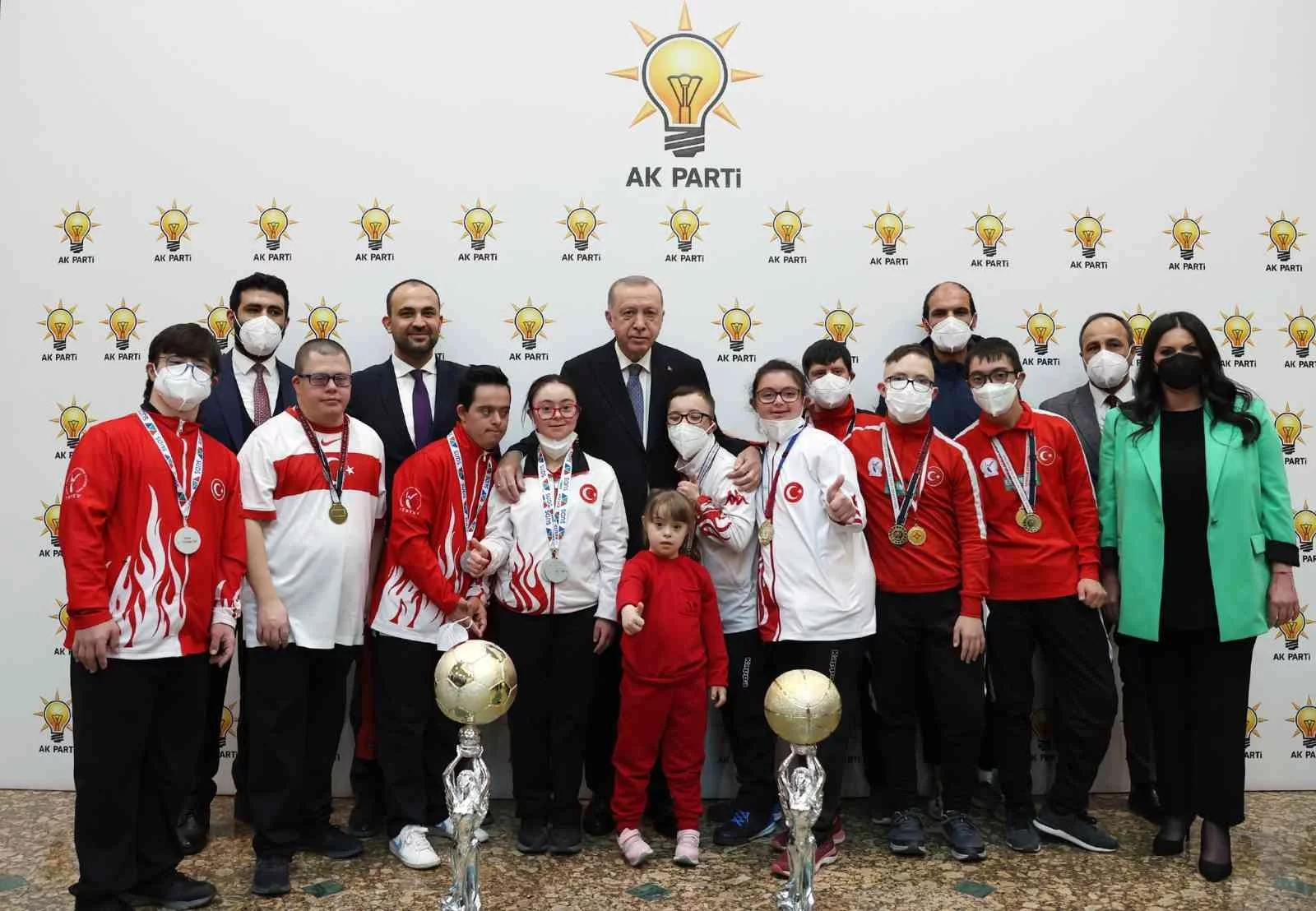 Cumhurbaşkanı Erdoğan, özel sporcularla bir araya geldi
