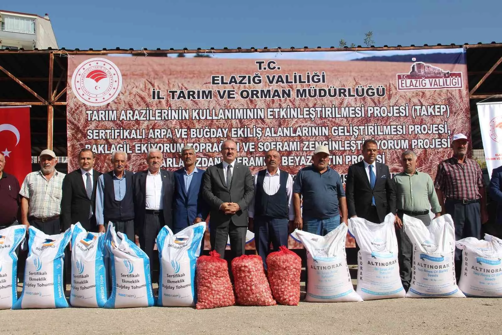 Elazığda çiftçiye 6 buçuk milyon liralık hibeli tohum desteği