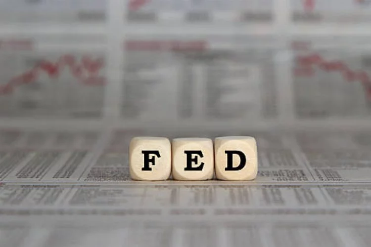 Fed Başkanı Bullard: Faiz artışları devam etmeli