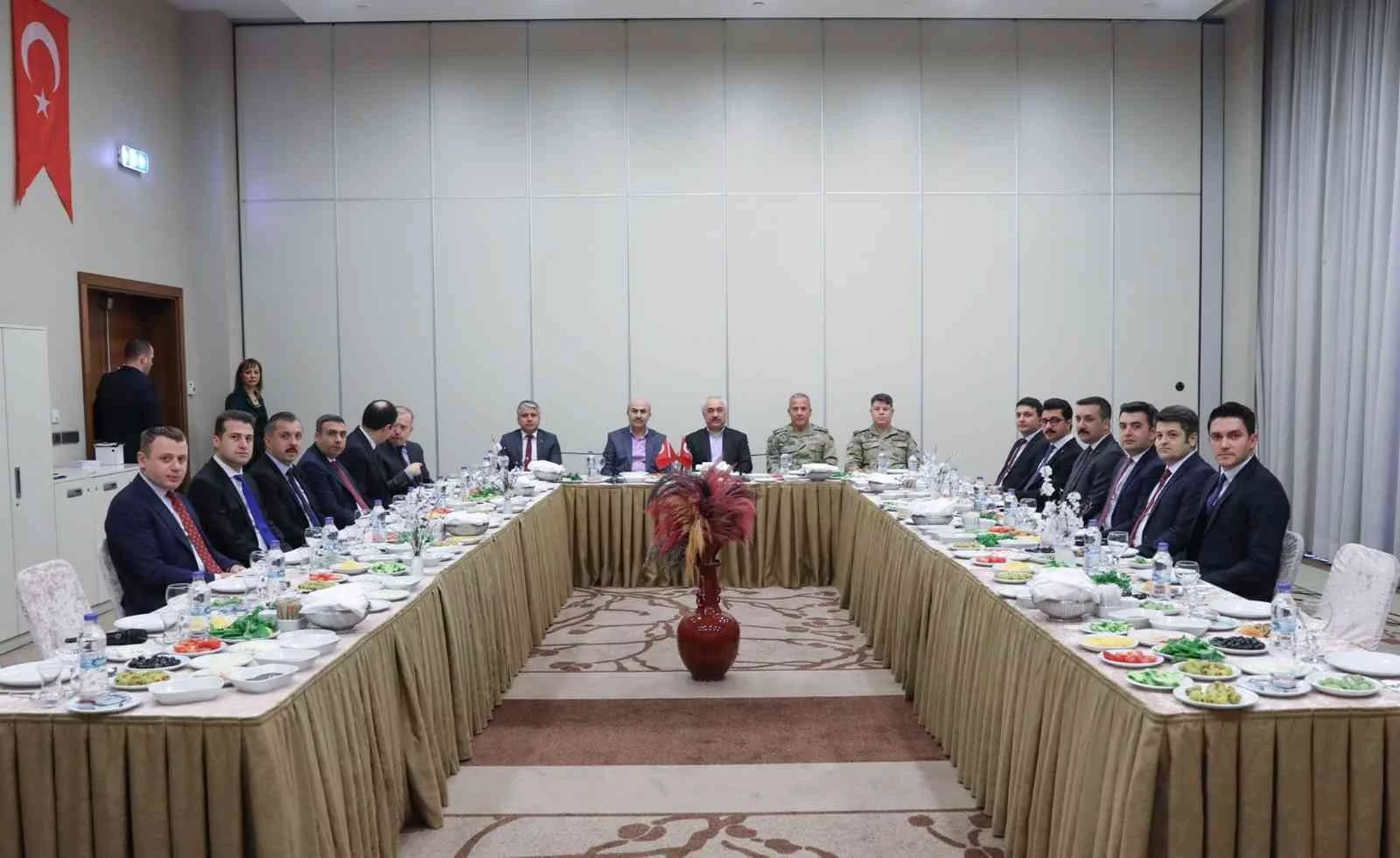 İçişleri Bakan Yardımcısı Ersoyun Başkanlığında değerlendirme toplantısı