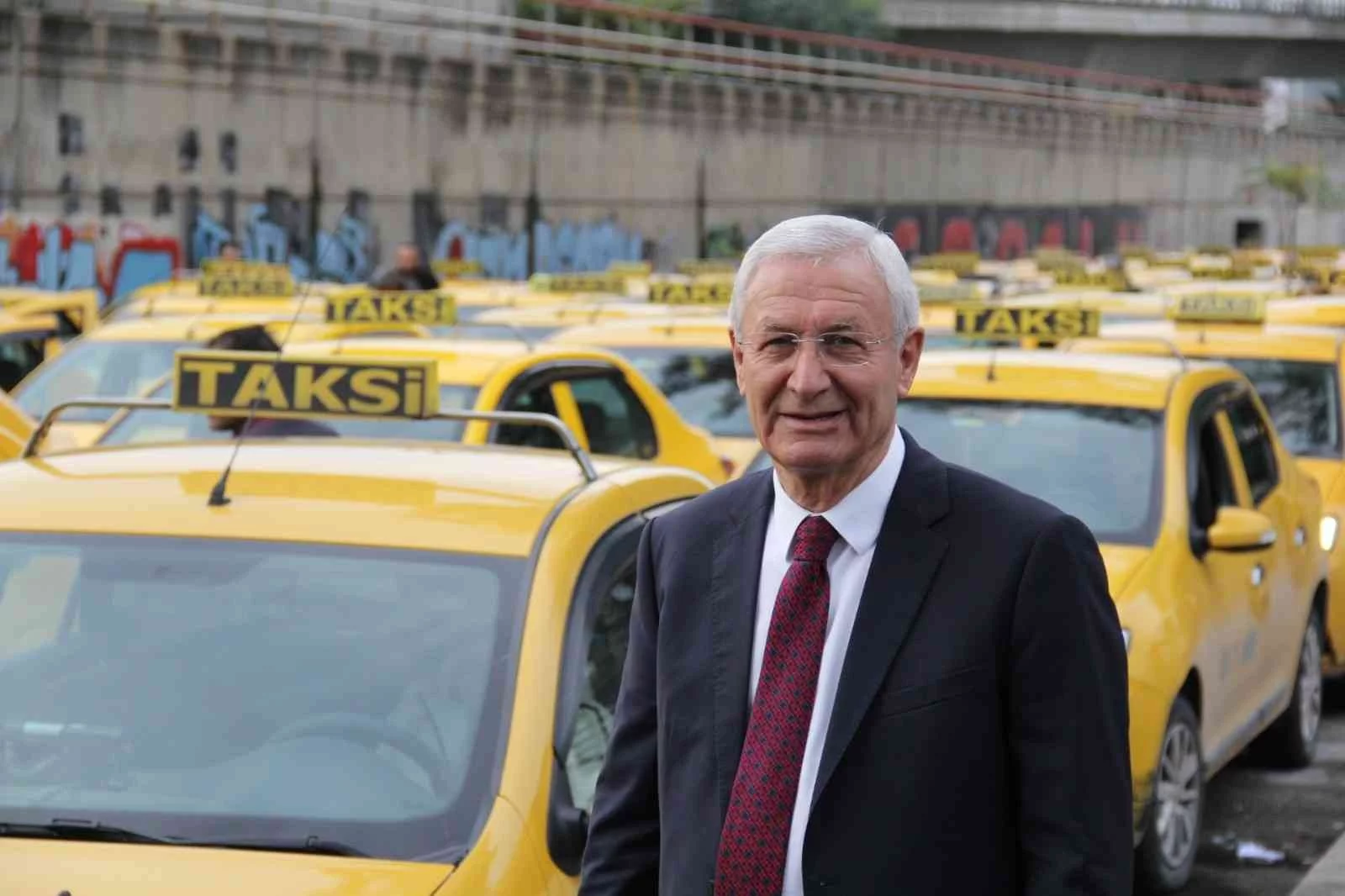 İzmirde taksilerin yeni ücret tarifesi belli oldu