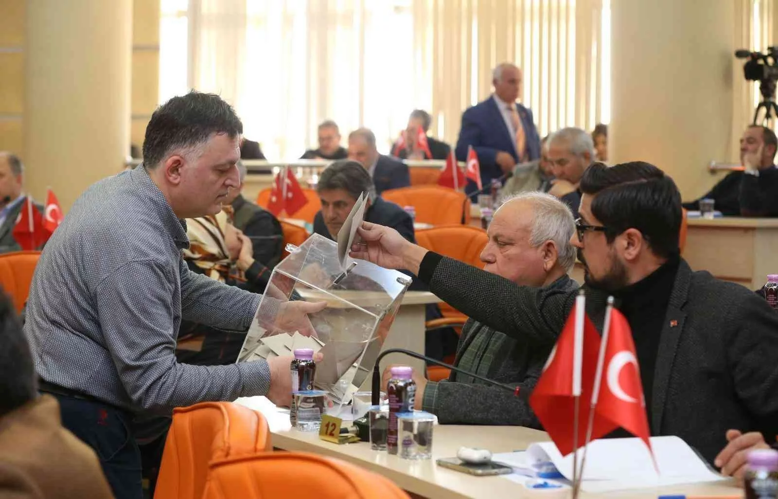 Kepez Belediyesinde  2023ün ilk meclis toplantısı yapıldı
