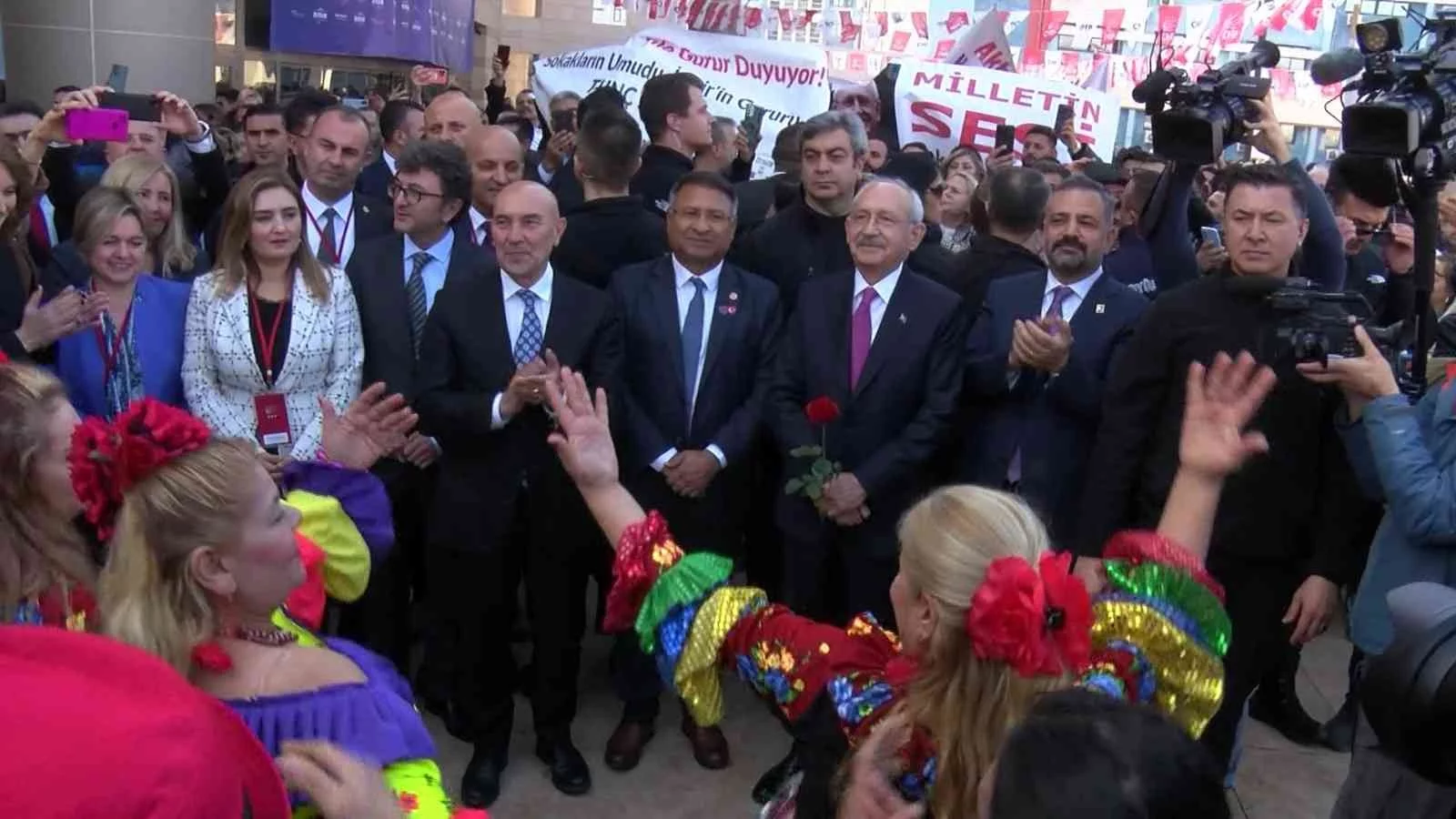 Kılıçdaroğlu: Cumhuriyet tarihinde ilk kez bir Roman milletvekili meclise girdi