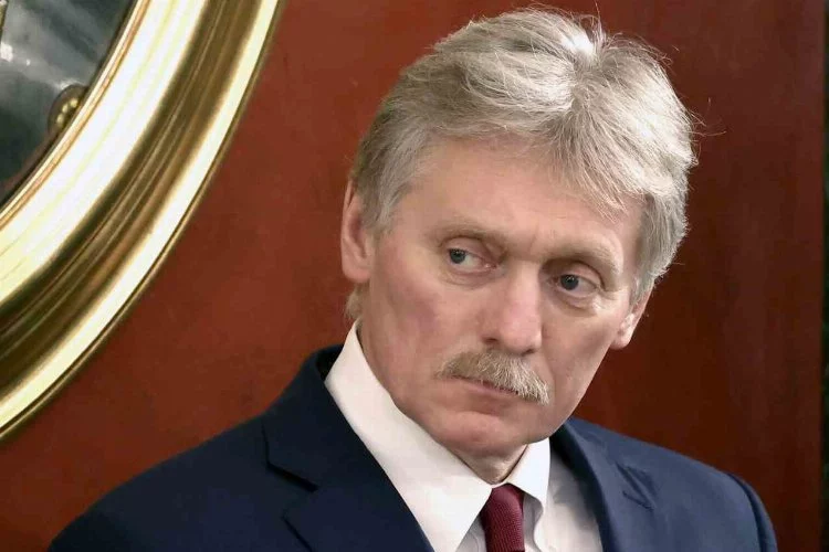 Peskov: "ABD’nin yasa dışı faaliyetleri için dünya kamuoyunun dikkatini çekmeliyiz"