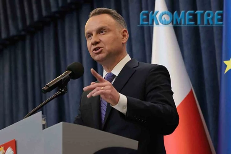 Polonya Başkanı Duda’dan "Rus" etkilerini araştıracak yasada geri adım