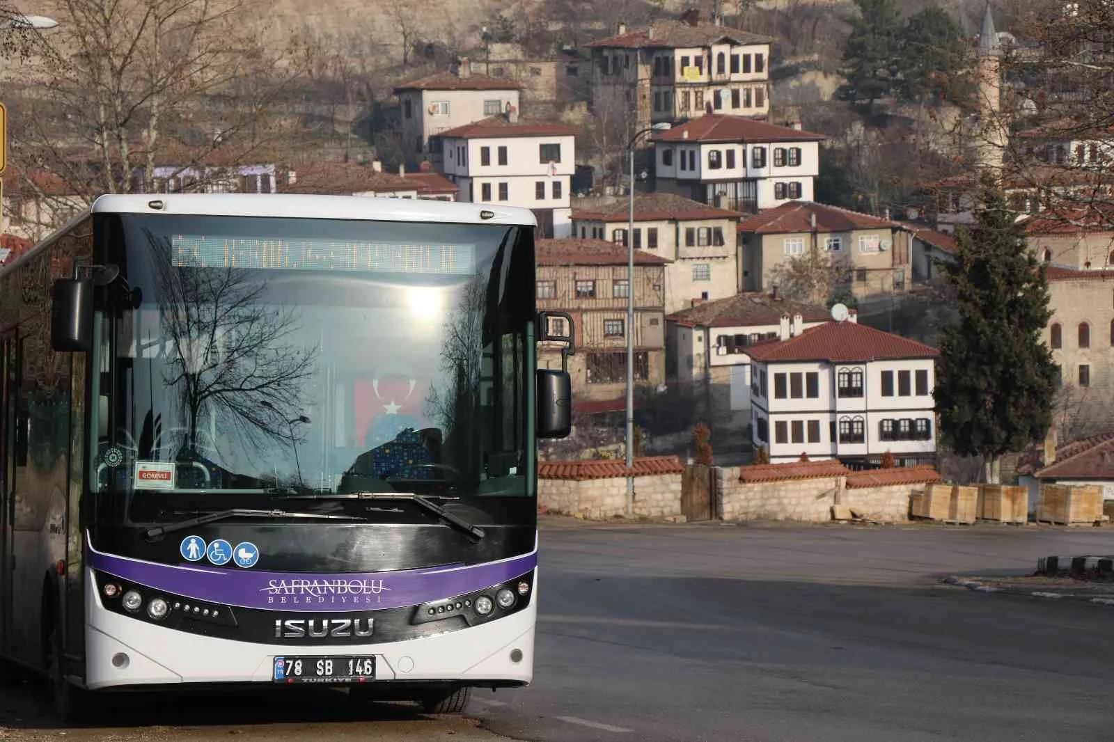 Safranboluda halk otobüsü sayısı 9a çıkarıldı