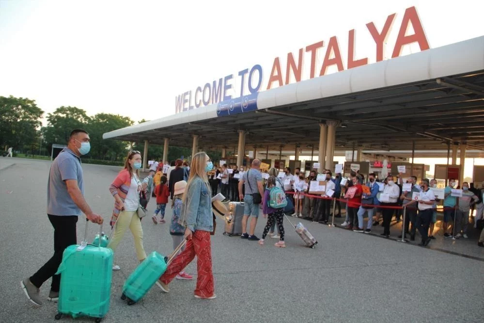 Şubat ayında Antalyaya hava yolu ile gelen turist sayısında yüzde 211lik artış