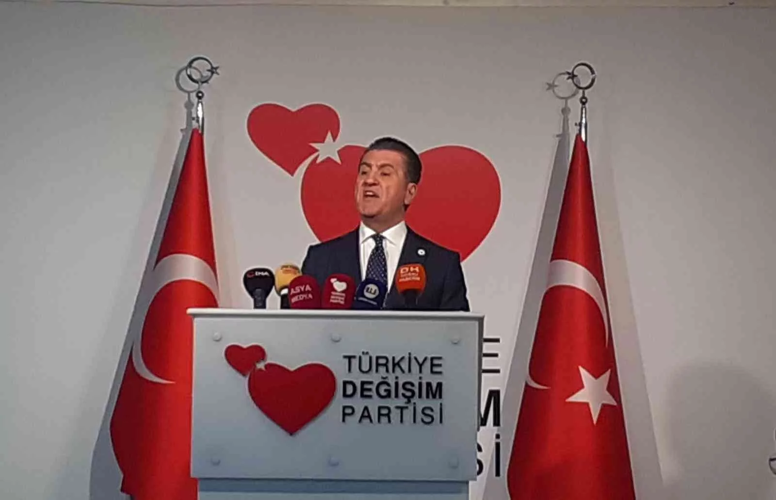 TDP Genel Başkanı Sarıgül: Rubinler korksun, Türk savunma sanayisi daha da güçlensin