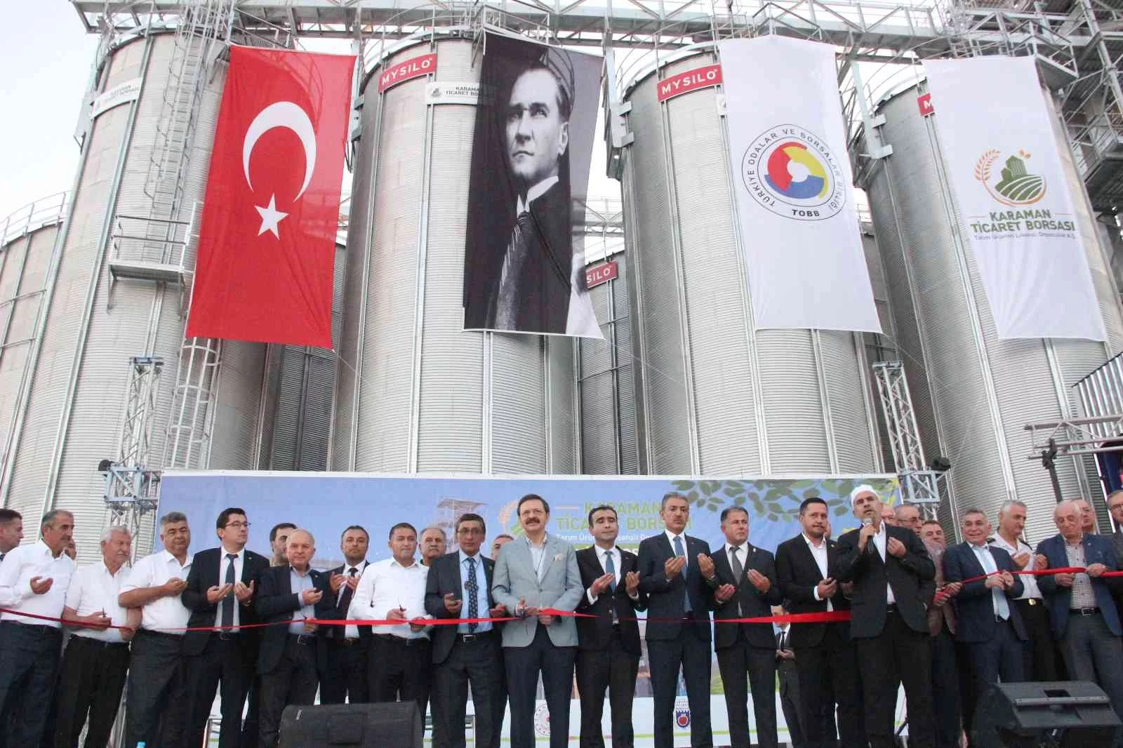 TOBB Başkanı Hisarcıklıoğlu, Karamanda açılış ve ödül törenine katıldı